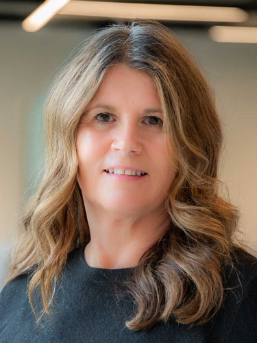 Carrie Holmes Staff Image